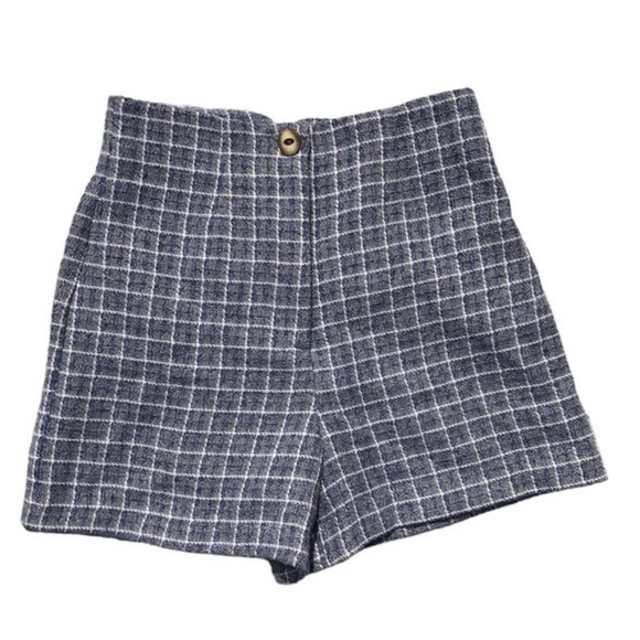 Zara Blue Tweeted High Waisted Shorts. High Rise Tweeted Blue Shorts Size S.